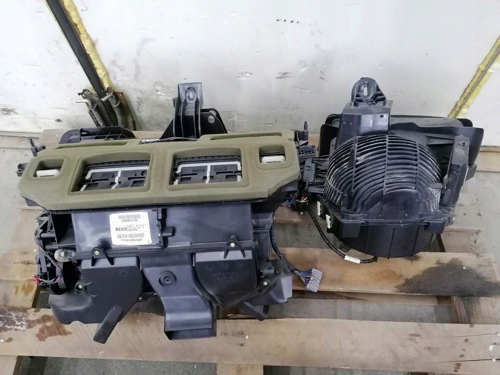 фото №1, Dodge charger обігрівач europa