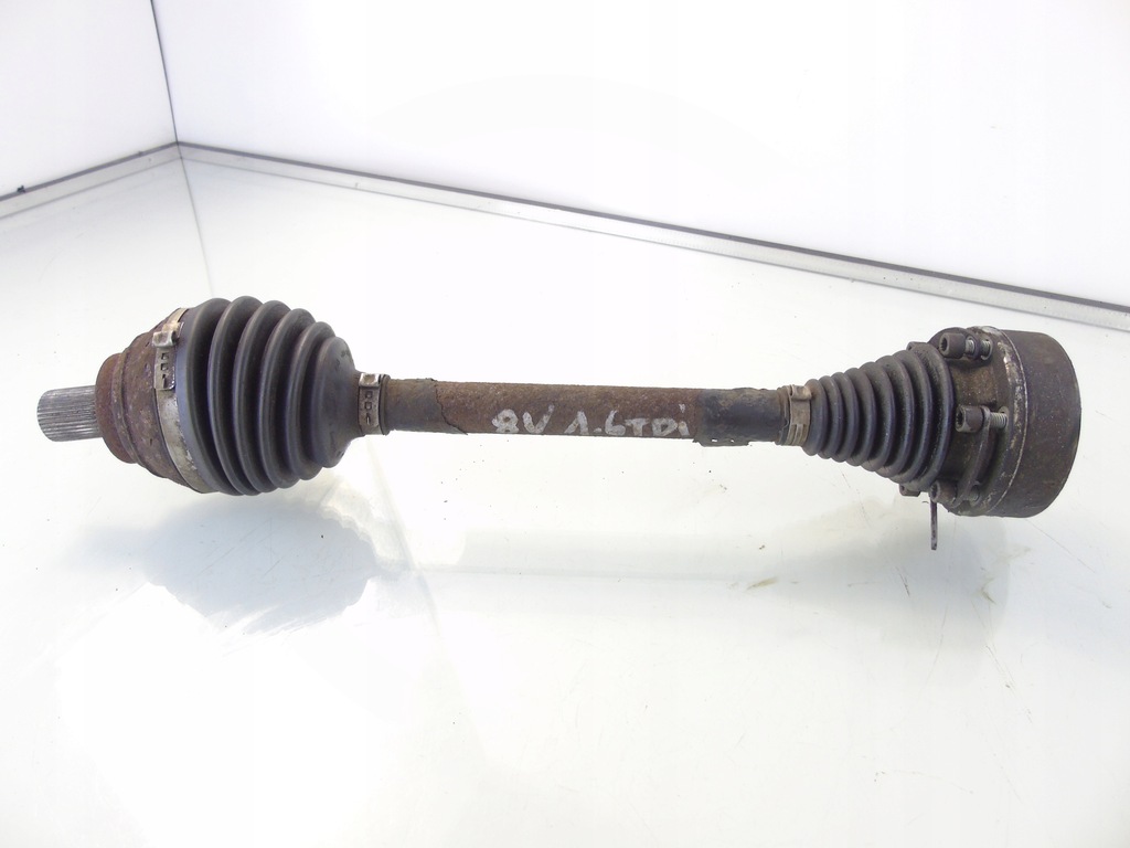 фото №1, Привідний вал ліва audi a3 8v 1.6 tdi