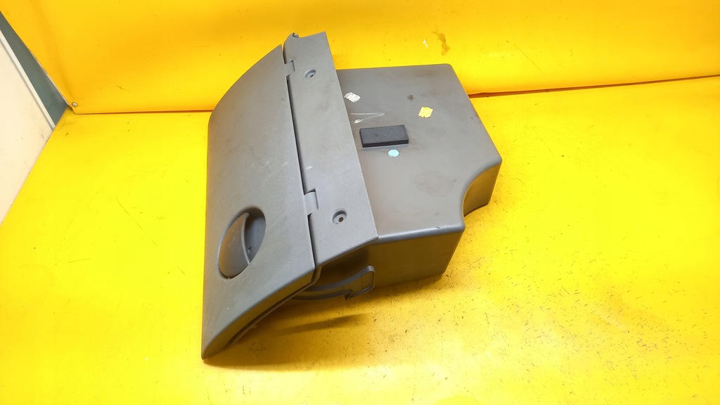 фото №9, Бардачок пасажира corsa c 00-03r 09114401