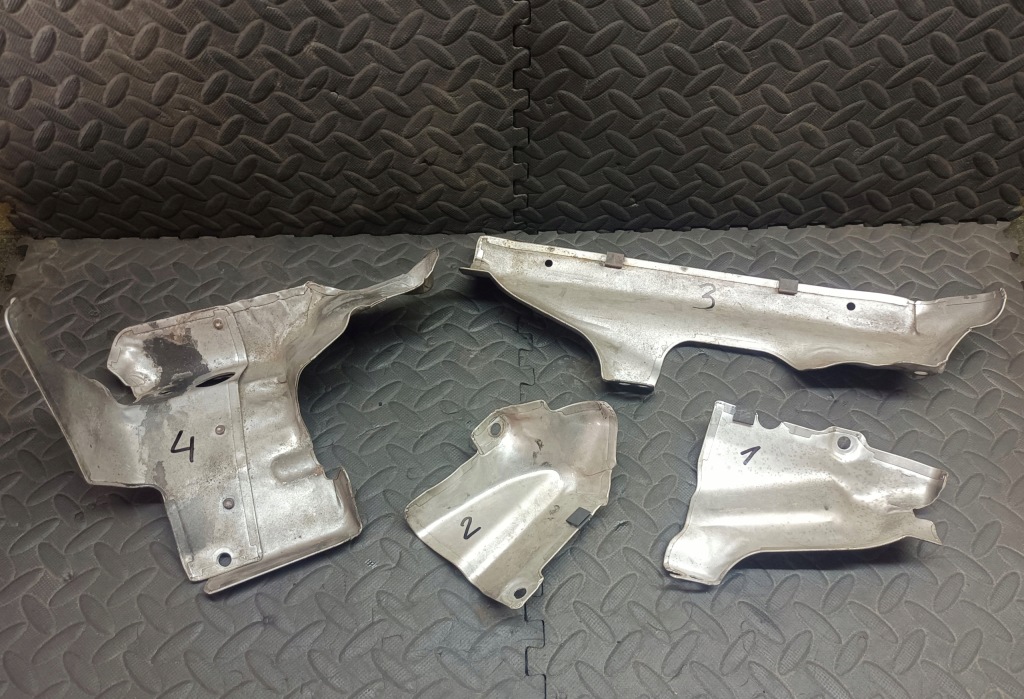 фото №1, Защита тепловая jaguar оригинальный номер g4d3-9a462-da