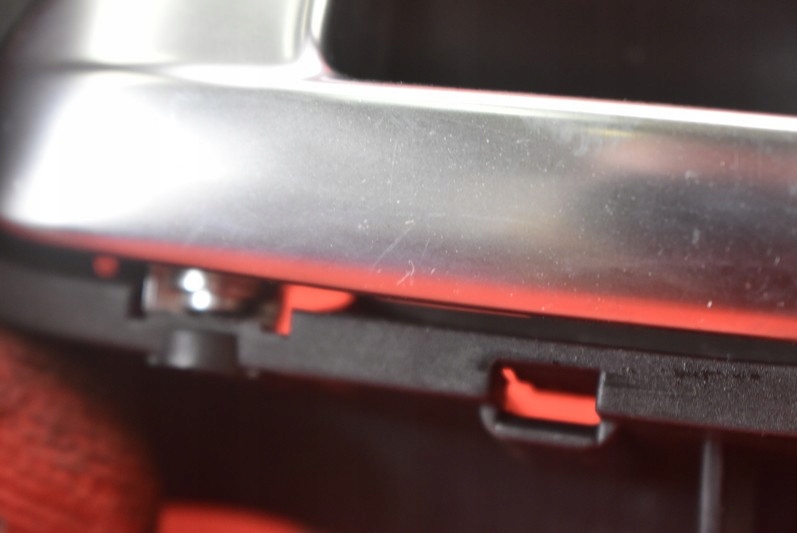 фото №8, Ручка внутренняя левая задняя 9685950377 citroen c5 ii x7 iii sedan 08-17