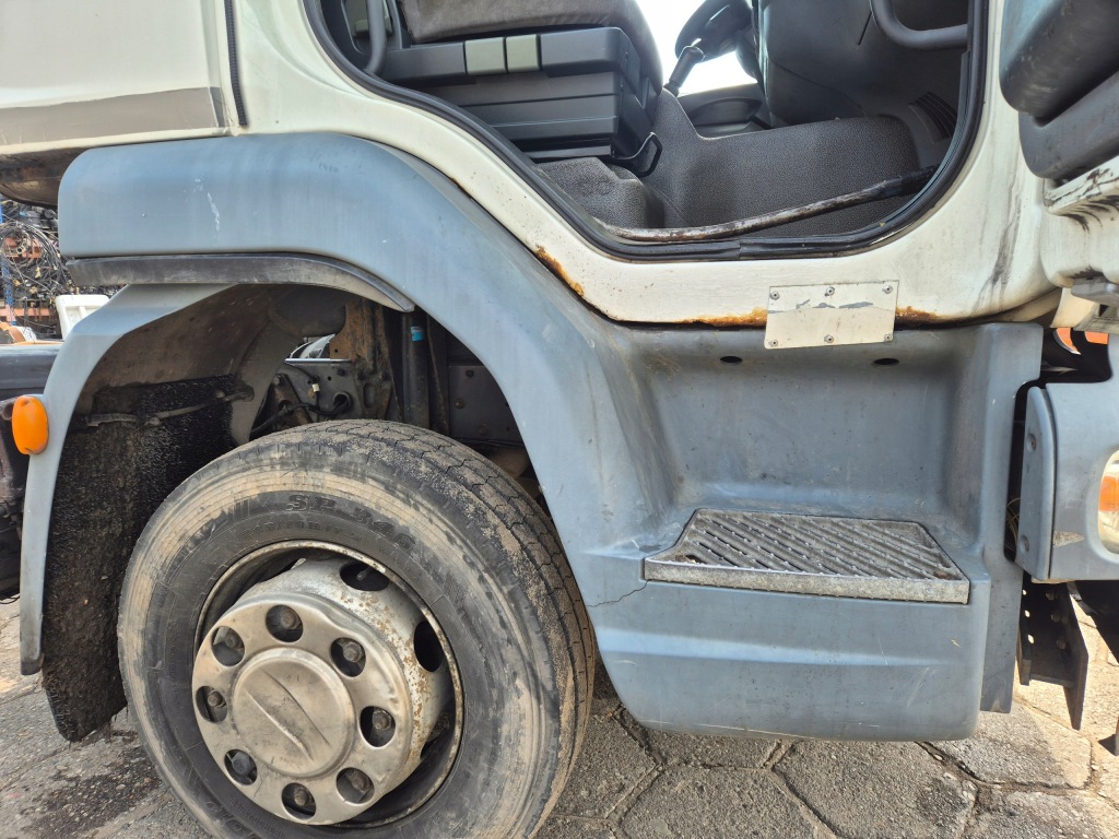 Купить Подножка подножка подножка подкрылок кабины правый  daf 45 lf колеса 17,5