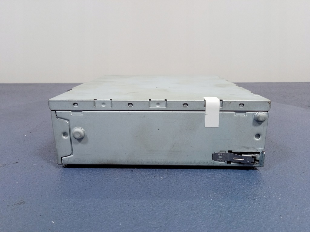 фото №4, Audi q7 i 4l тюнер радио 4f0035061