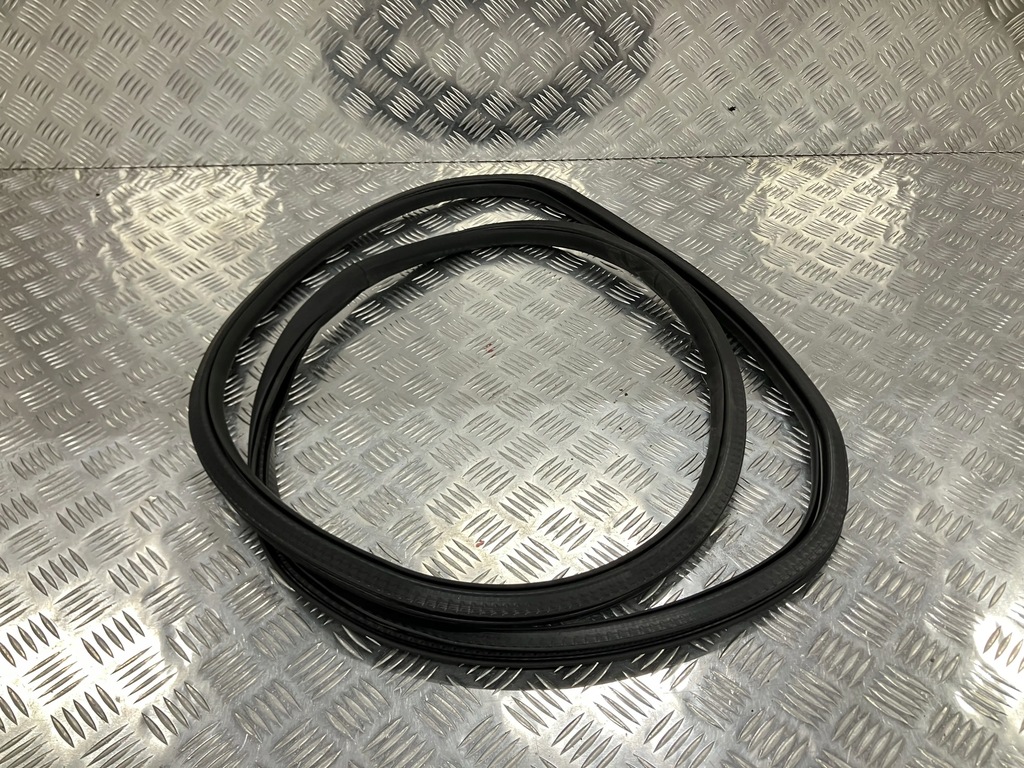 фото №1, Прокладка кузовная дверь перед левая правая jeep renegade 14-