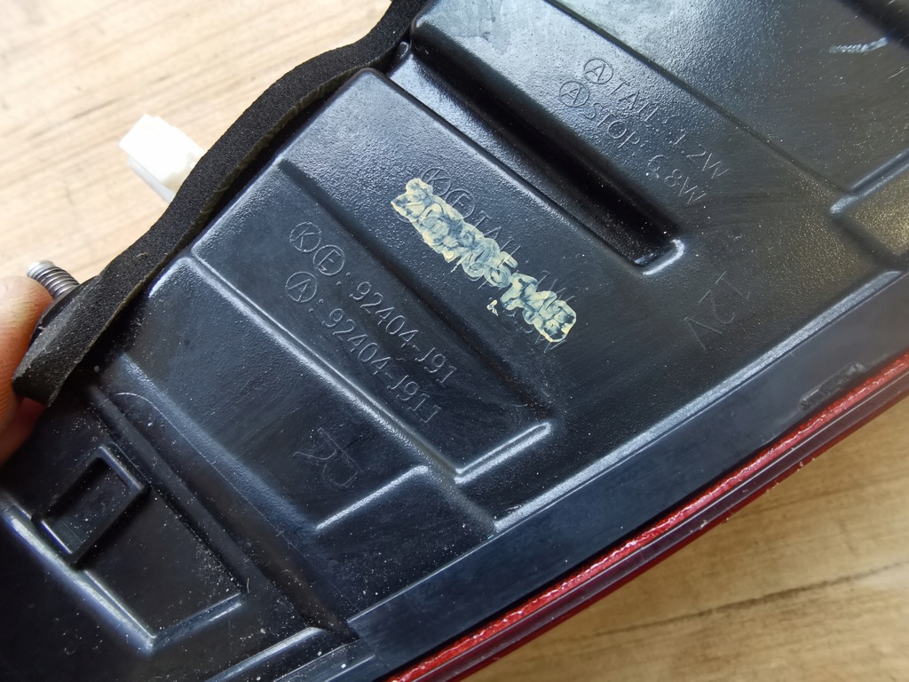 фото №11, Hyundai kona - лампа задня права w кришка