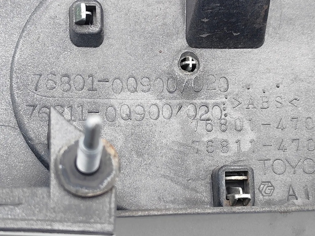 фото №7, Toyota prius лампа кришки багажника 2013 хетчбек 4/5dr 76801-0q900