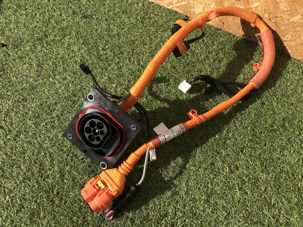 фото №1, Роз'єм шланг заряджання tucson iv plug in