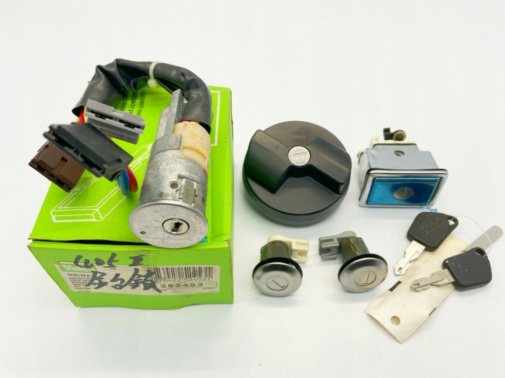 фото №1, 252453 набір замки i замок запалювання + ключ 405