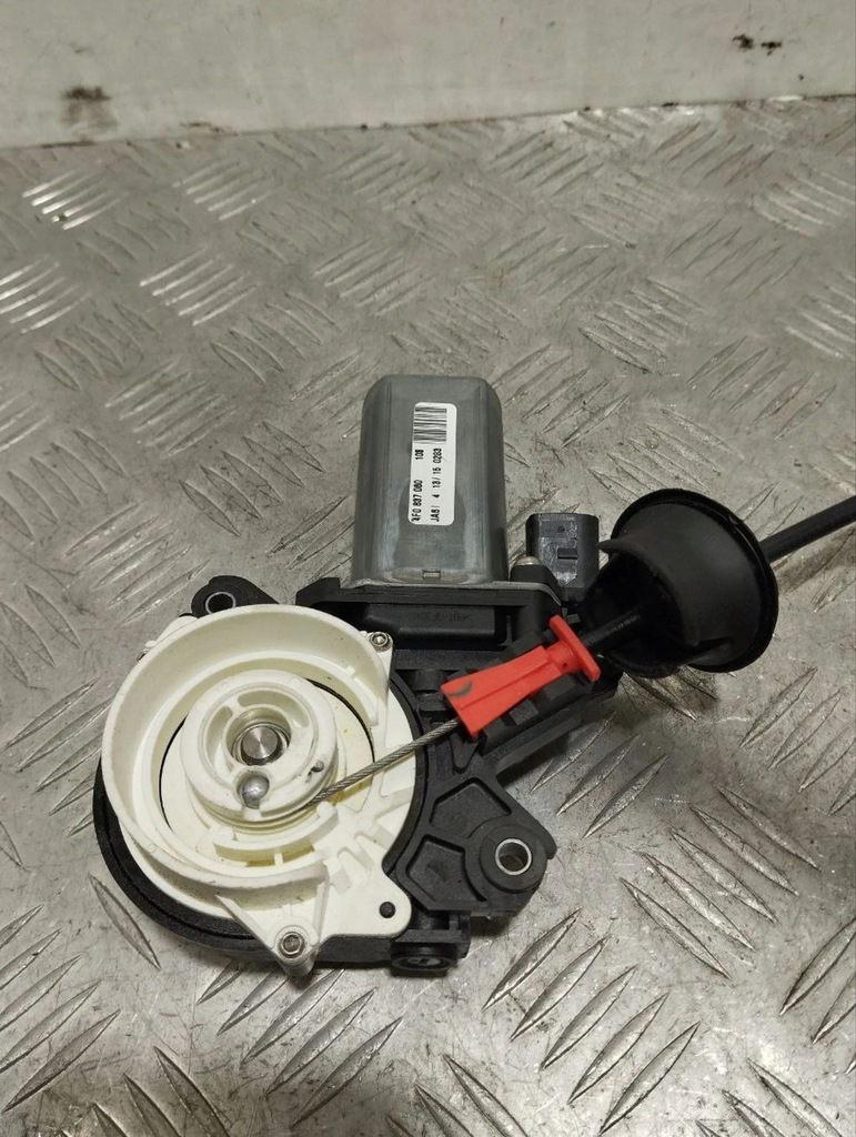 фото №7, Audi a8 s8 d4 4h 2014 замок двері передніх 4f0837060