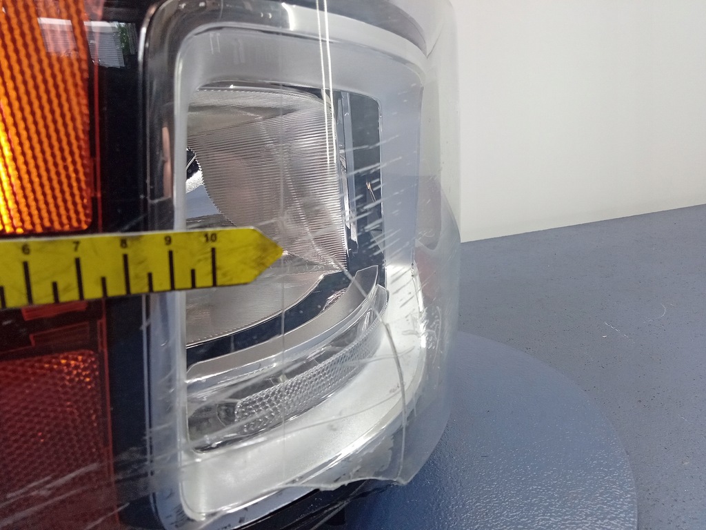 фото №11, Scania r фара правый лампа перед 2655841