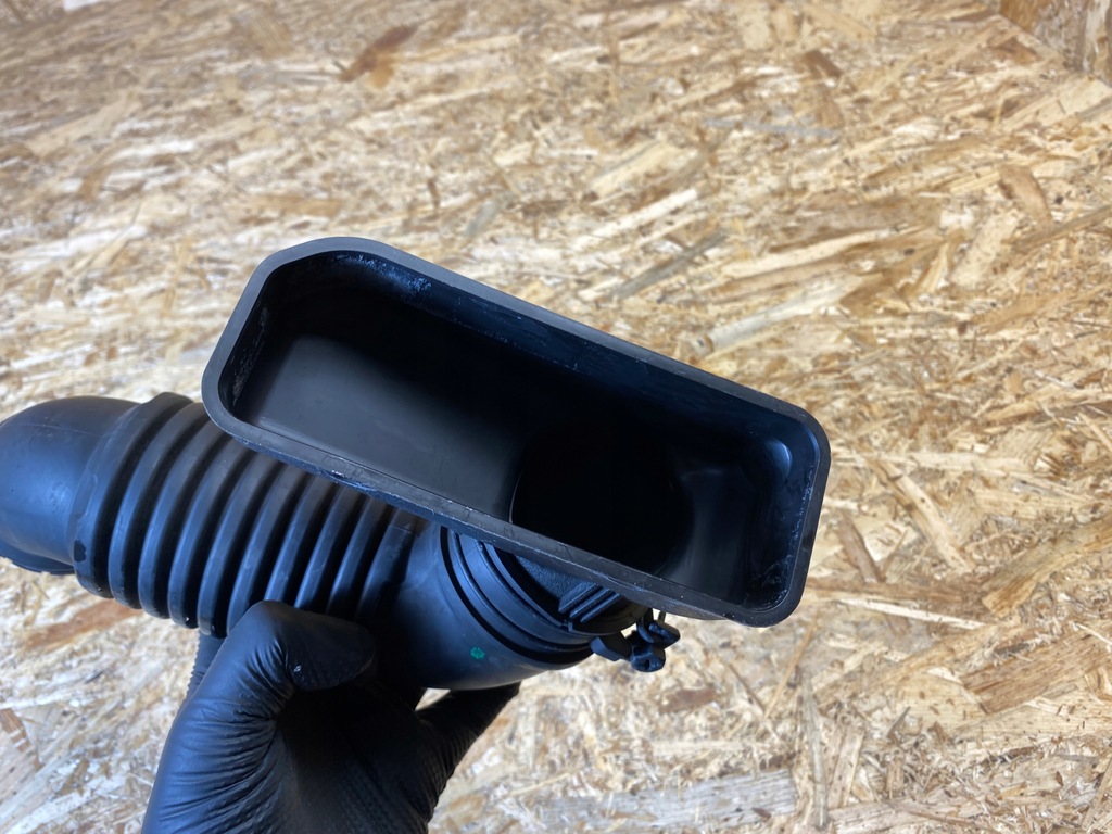 фото №10, Впуск воздухозаборник труба воздуха hyundai i10 iii 28210-g6800 2020-