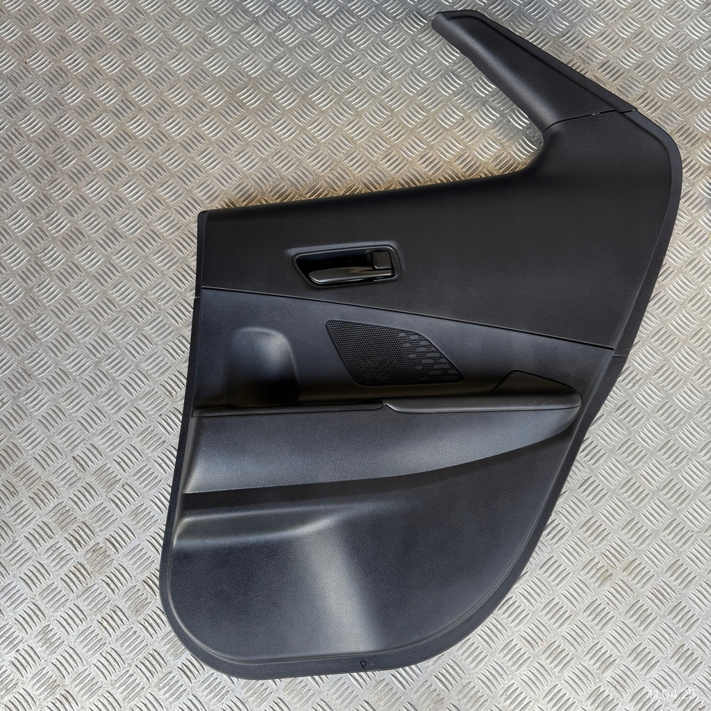 фото №1, Обивка задняя левая обшивка дверь toyota c-hr chr ii 2024 rok