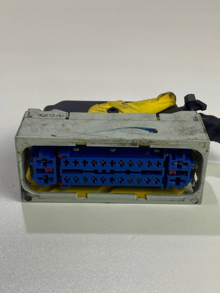 фото №5, Штекер колодка насоса abs citroen c2 c3 i peugeot 1007