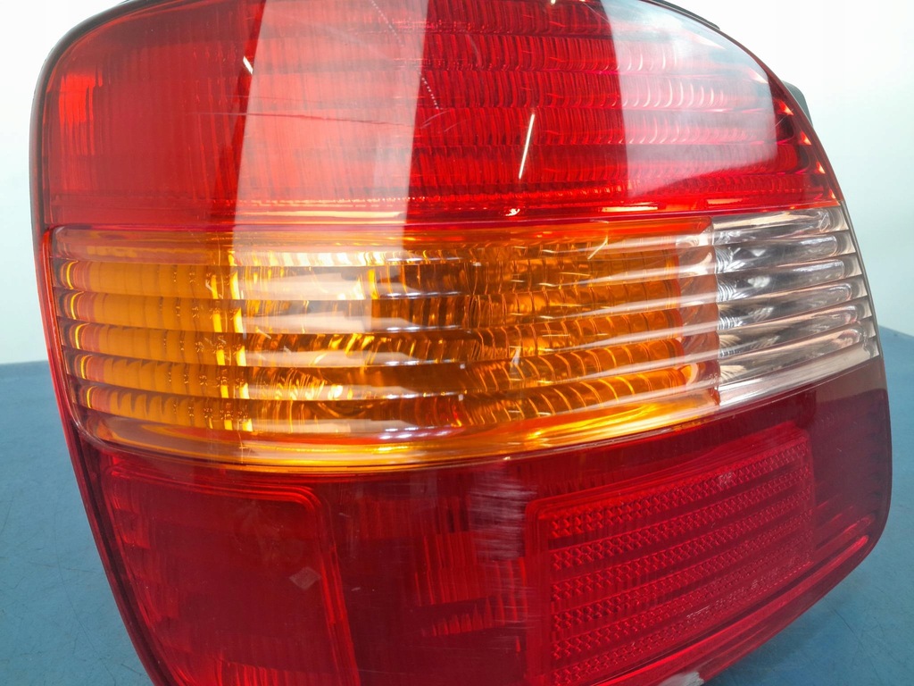 фото №3, Lexus gs ii лампа задня ліва