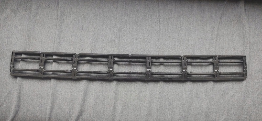 фото №1, Решётка радиатора бампера передний нижняя оригинальный номер fiat ducato