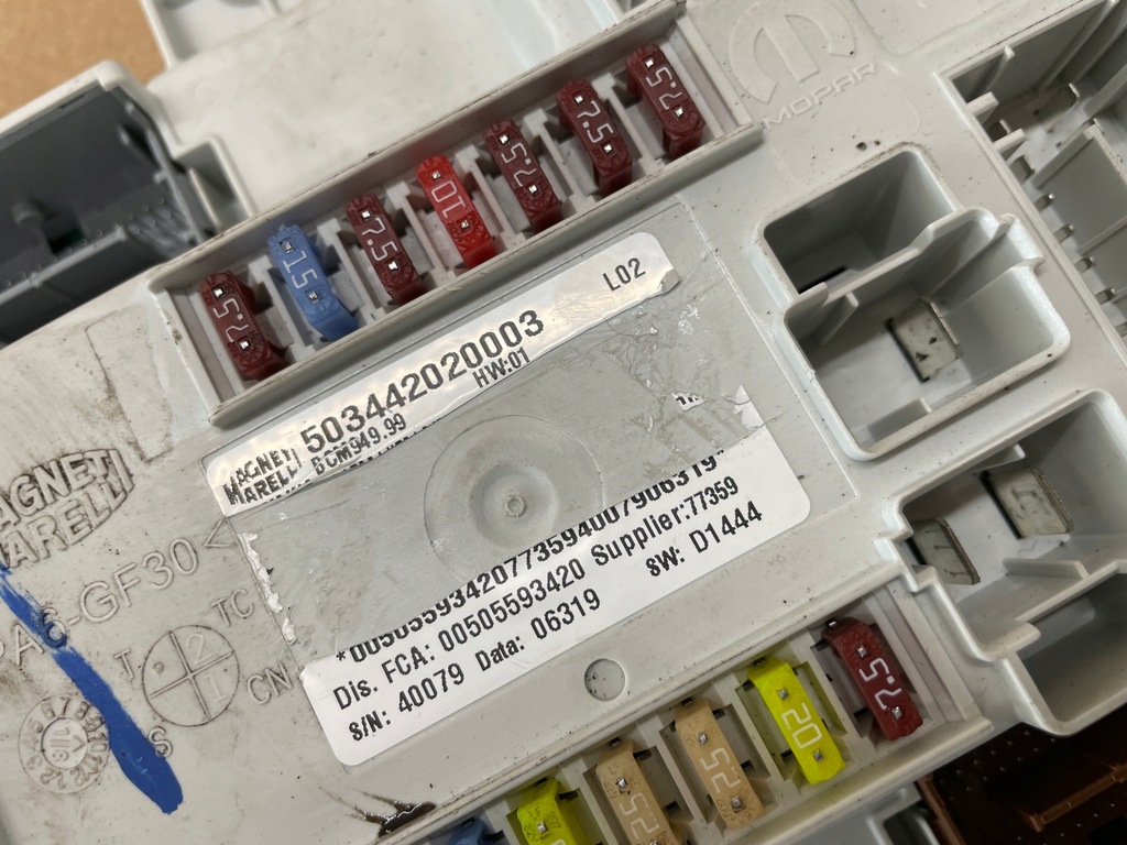 фото №3, Alfa romeo stelvio коробка bsi 00505593420 оригинал