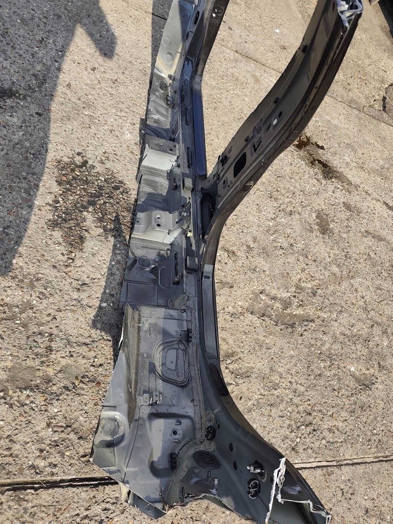 фото №4, Dacia logan iii правий блок двигуна поріг