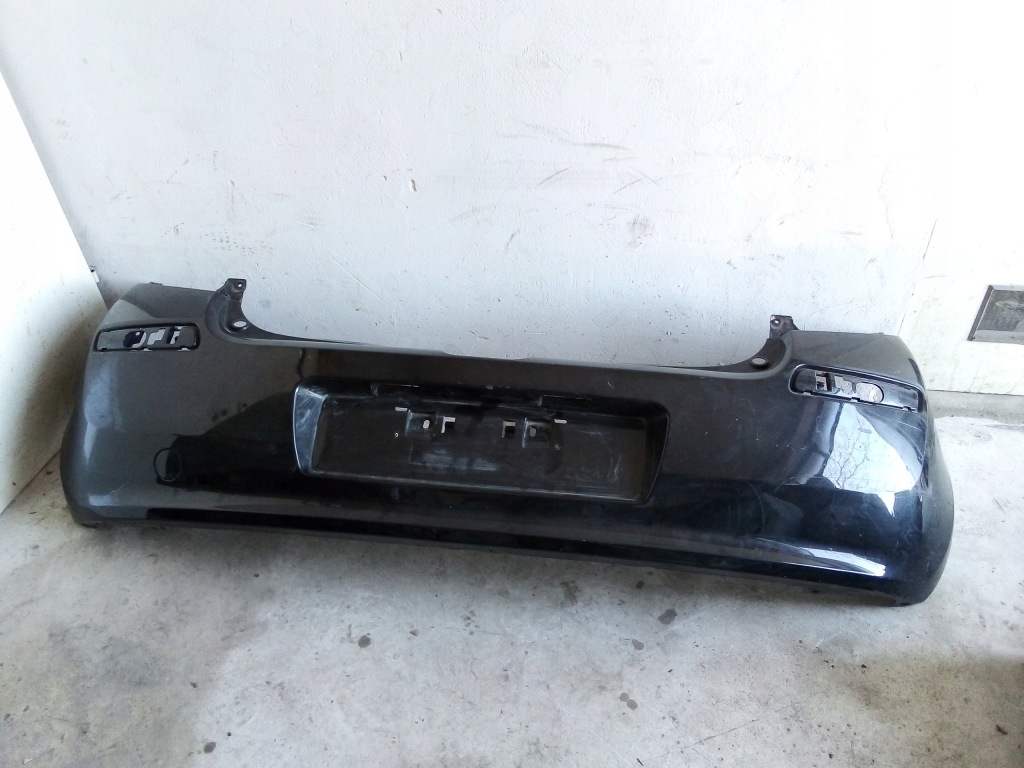 Купить Бампер задний renault clio 3 hb оригинал чёрный заглушка