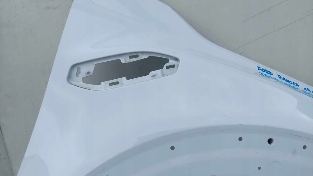 фото №4, Ford ranger raptor v 19- крыло правый перед передний 2428