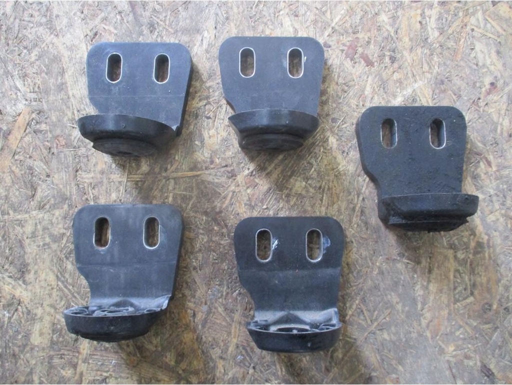 фото №1, Кронштейн кронштейн радиатора renault megane iv 4 215149933r