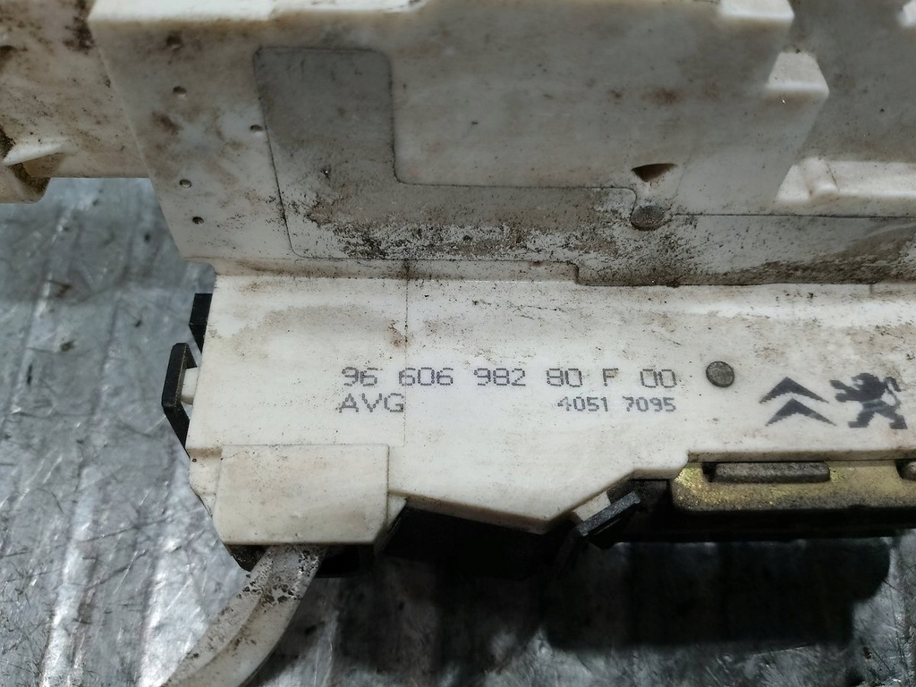 фото №6, Замок двері лівий перед peugeot 407 9660698280f