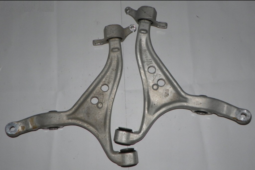 фото №1, Mercedes gle ml gl w166 рычаг левый перед передний нижний