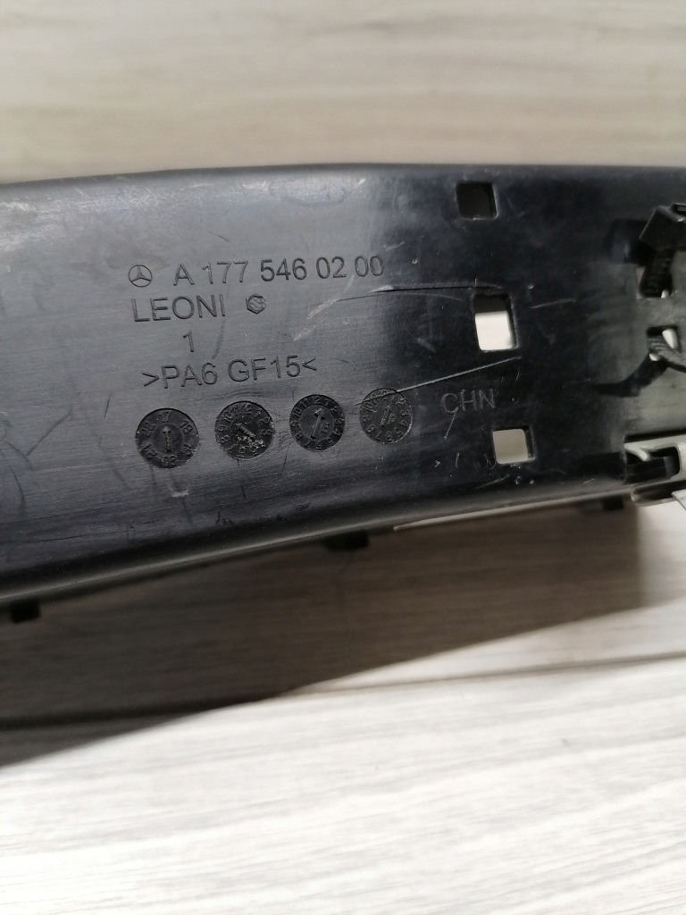 Mercedes a177 захист кабелі a1775460200 Доставка