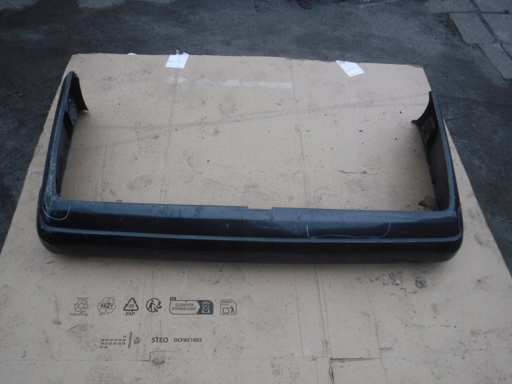 Купити Бампер задні mercedes w124 універсал