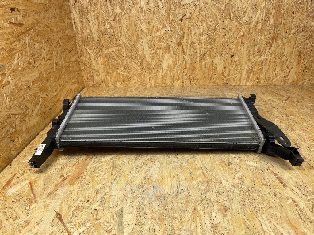 Радиатор воды bmw f39 f40 f45 f48 mini f55 f56 f57 f60 7617633 Оригинал