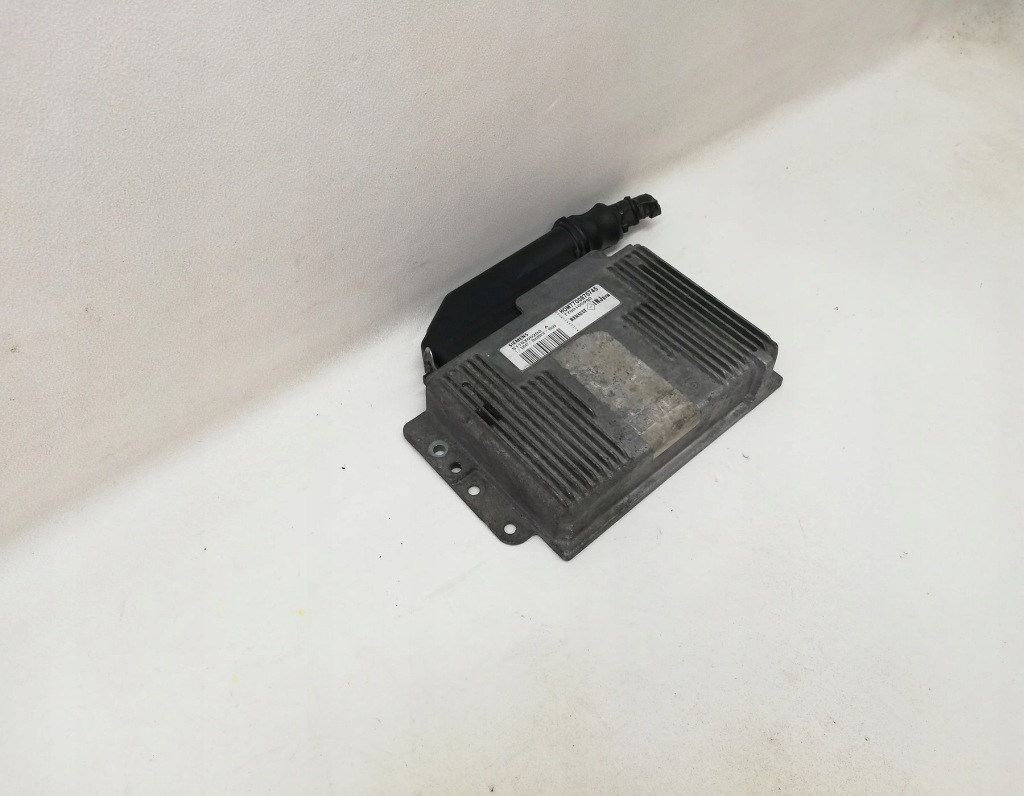 Купити Бортовий комп'ютер двигуна блок керування renault scenic i 1.6 s115300202a