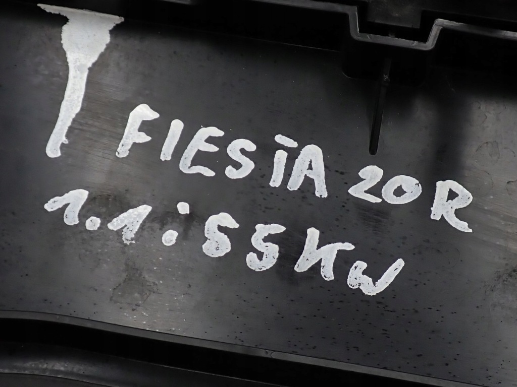 Комплект радиатор воды кондиционер вентилятор ремень ford fiesta mk8 1.1 55kw 20r с Разборки