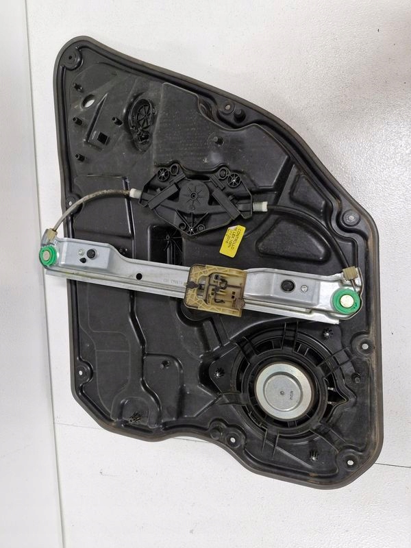 фото №8, Volvo s60 2 ii v60 1 i механізм підйомник скло лівий задня задній моторчик