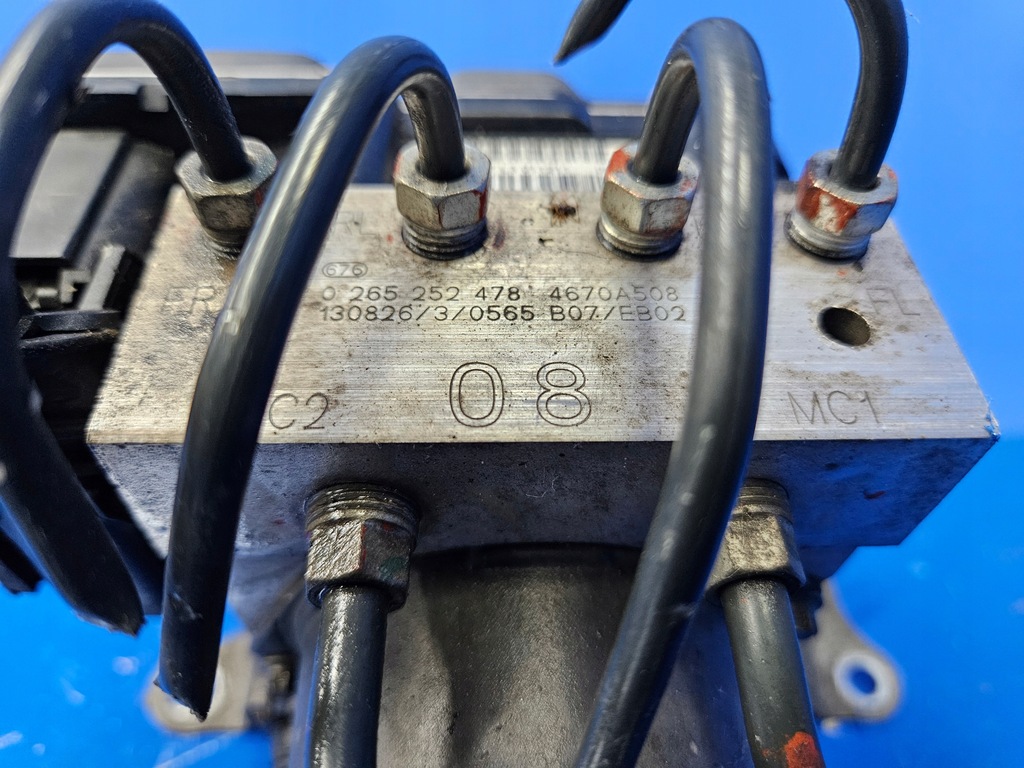 фото №8, Насос abs блок керування mitsubishi i-miev peugeot ion c-zero 0265252478