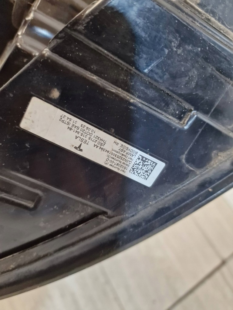 Tesla 3 3 рестайлинг  y my 20-фара фара фонарь  правая  задний led 1502087-00-d с Разборки