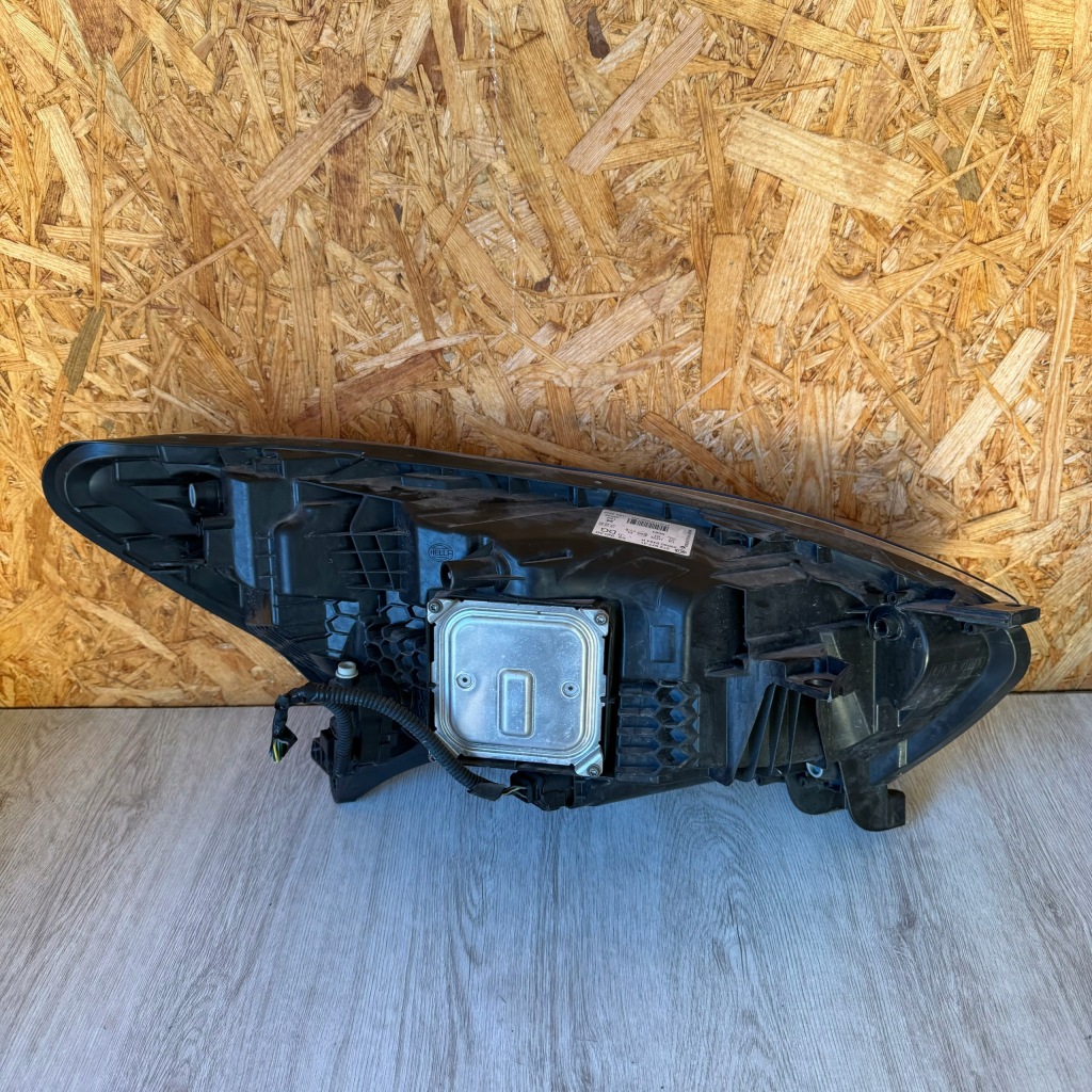 Фара ліхтарі  комплект renault captur рестайлінг  2017 рік led pure vision Зі Шроту