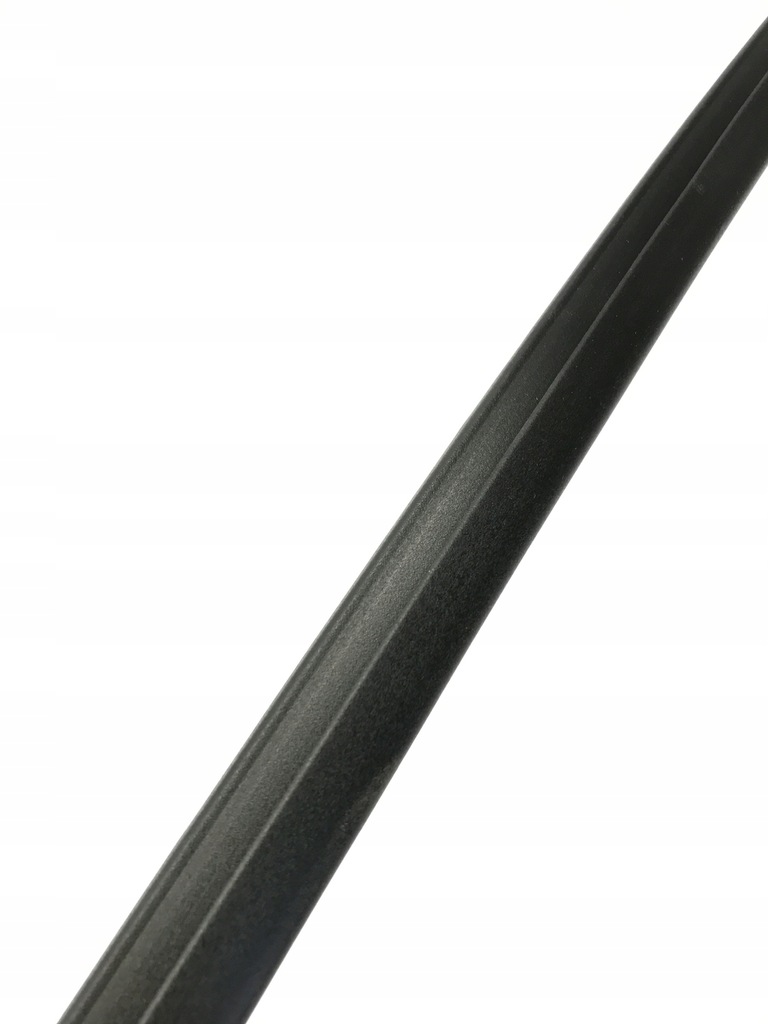 фото №5, Volvo s60 v60 молдинг прокладка скло 30799704