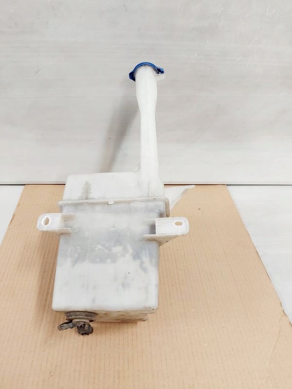 фото №7, Hyundai i40 бачок омывателя помпа