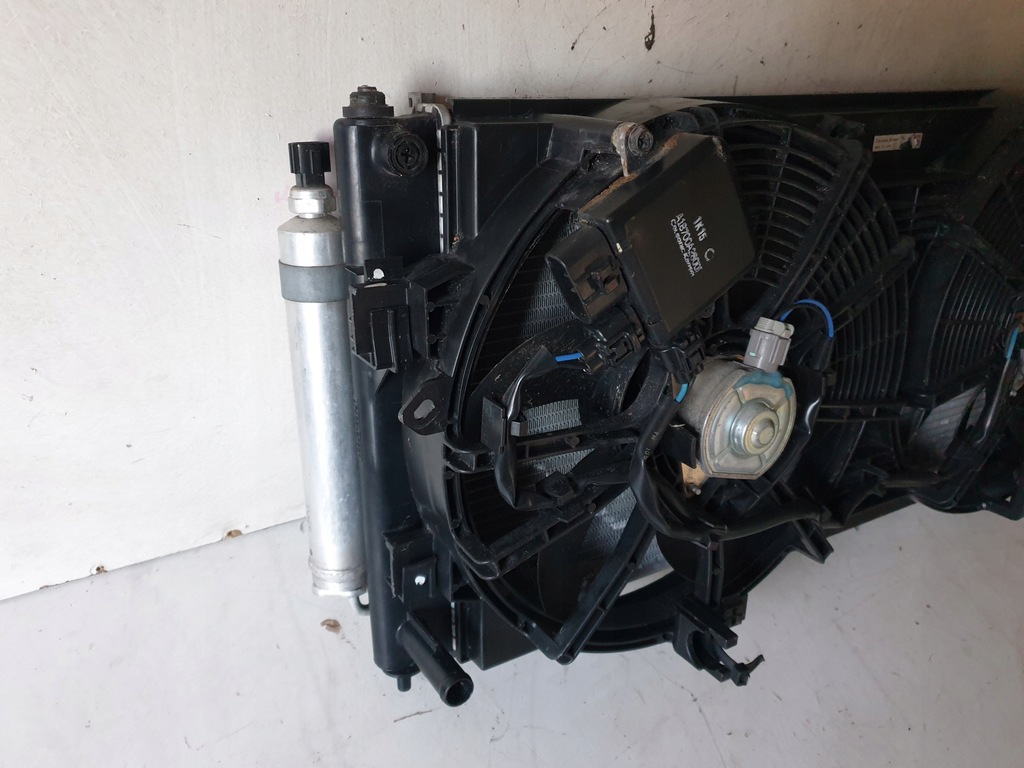 фото №9, Радиатор комплект вентилятор nissan leaf i 1