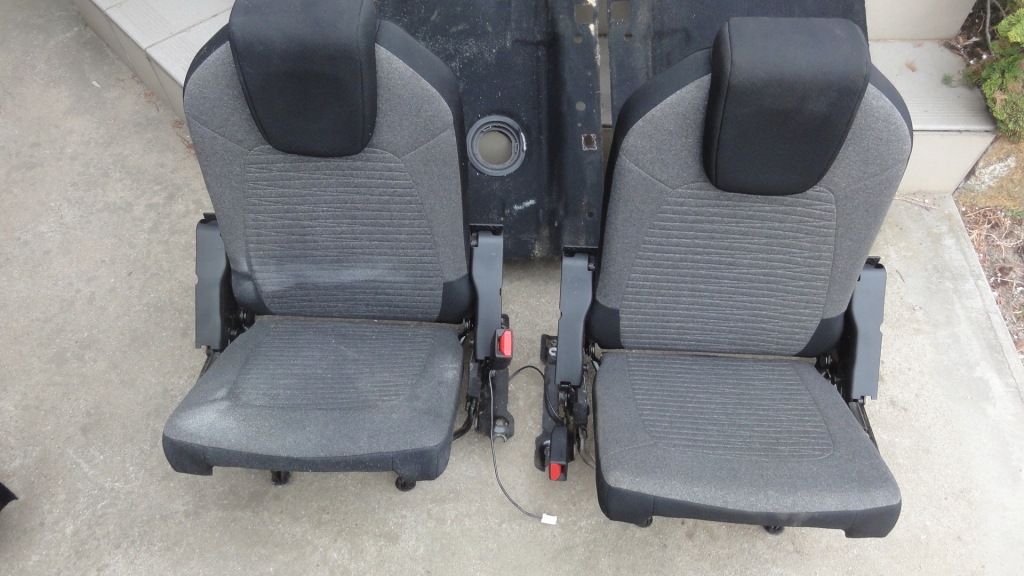 фото №1, Citroen c4 grand picasso ii 15r сиденья ремни 3 iii ряд комплект