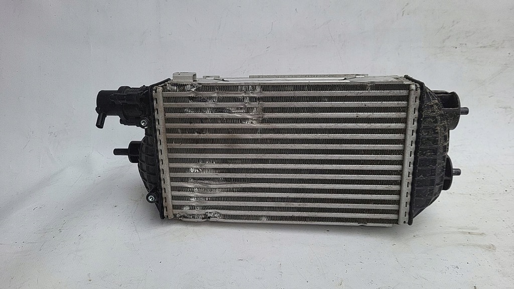 фото №1, Радиатор воздуха интеркулер hyundai tucson iv kia sportage v