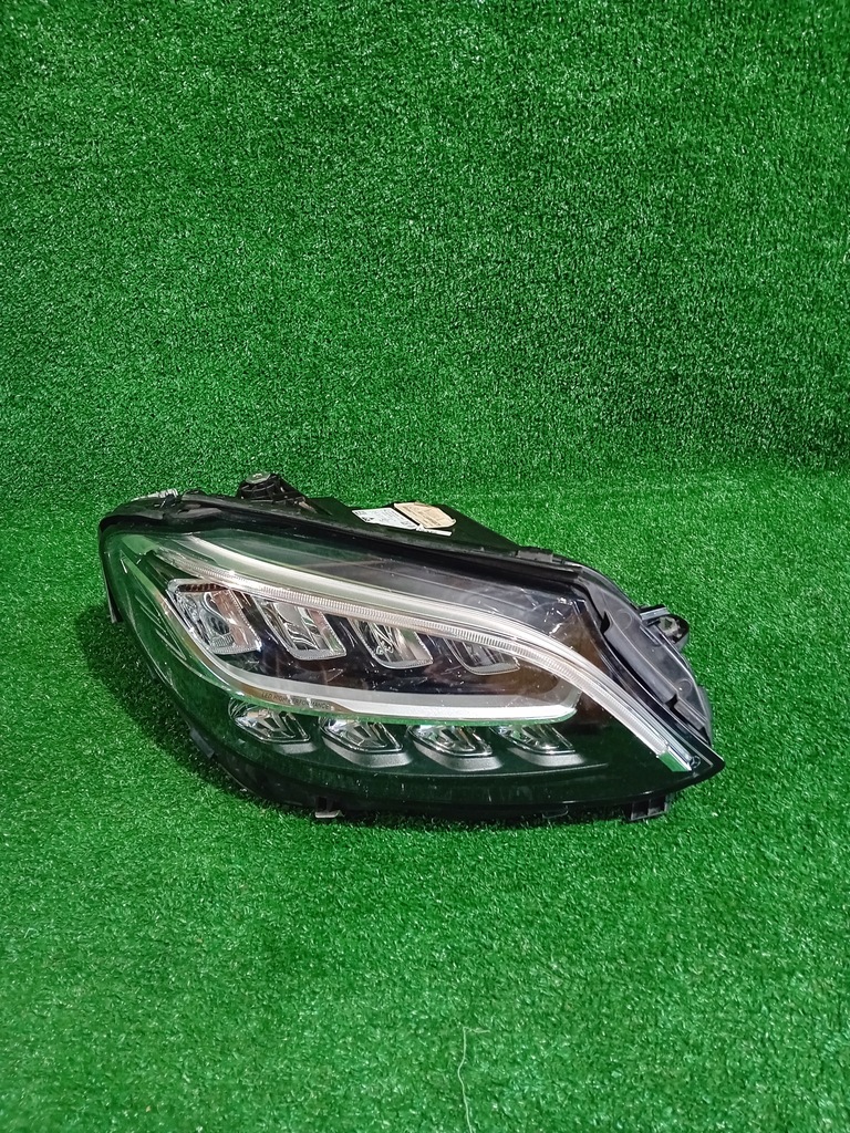 фото №1, Фара правый mercedes w205 lift full led