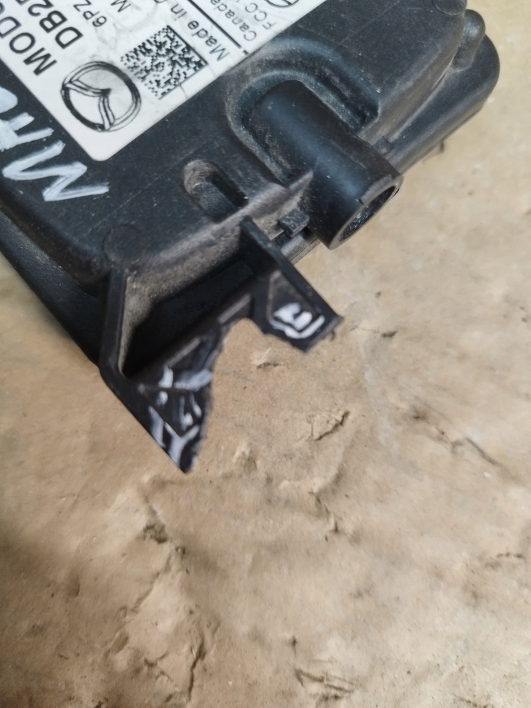 фото №4, Cx-3 радар ассистент поперечина движения правый db2r-67y80a