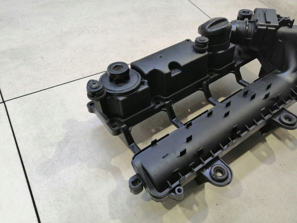 фото №5, Крышка клапанов крышка peugeot 307 1.4 hdi 8hz