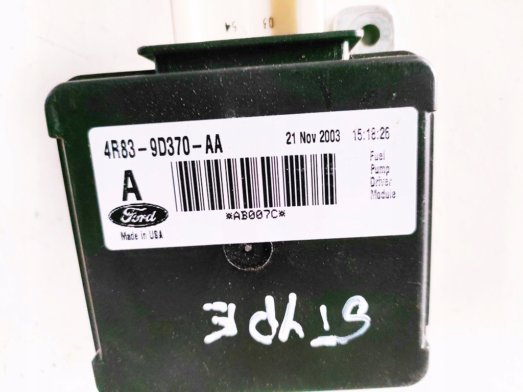 фото №2, Jaguar s-type r 06r 4,2 модуль насоса