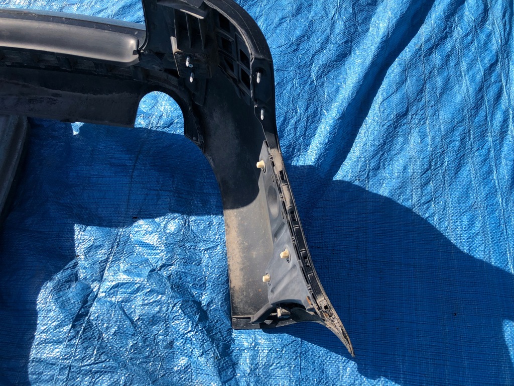 фото №7, Audi a4 b7 бампер задняя pdc lz9y с балка