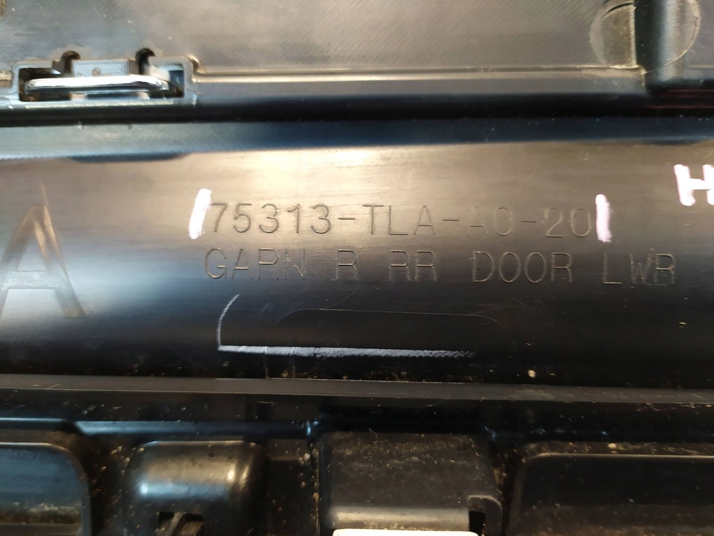 фото №11, Молдинг дверь правый задняя honda cr-v