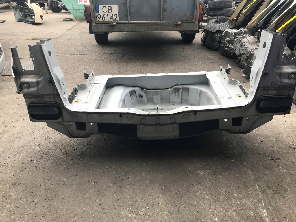 фото №1, Mercedes b klasa w245 pas пол багажника ćwiart