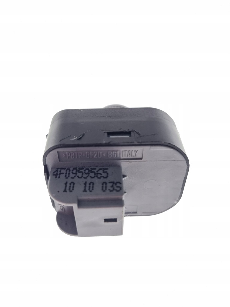 фото №7, Audi a6 s6 c6 4f 2010 кнопка регулировки зеркал боковых