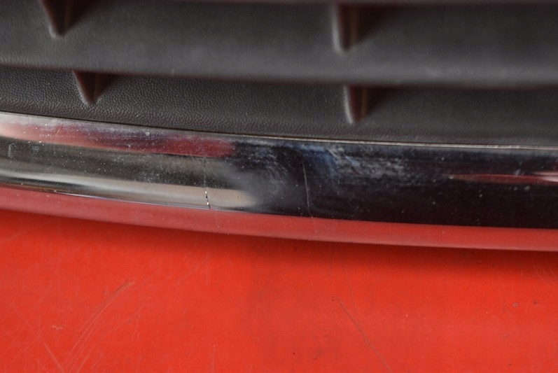 фото №5, Решітка радіатора решітка радіатора czarna 4857522aa chrysler voyager 4 iv 01-04