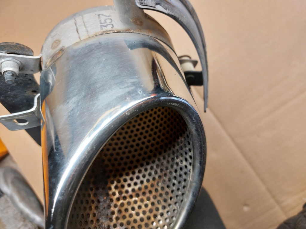 фото №9, Наконечник выхлоп правая aston martin vantage 4.7 16r